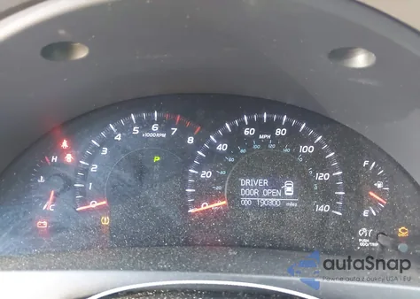 2010 Toyota Camry Xle из США, поврежденный, VIN 4T4BF3EK4AR028737